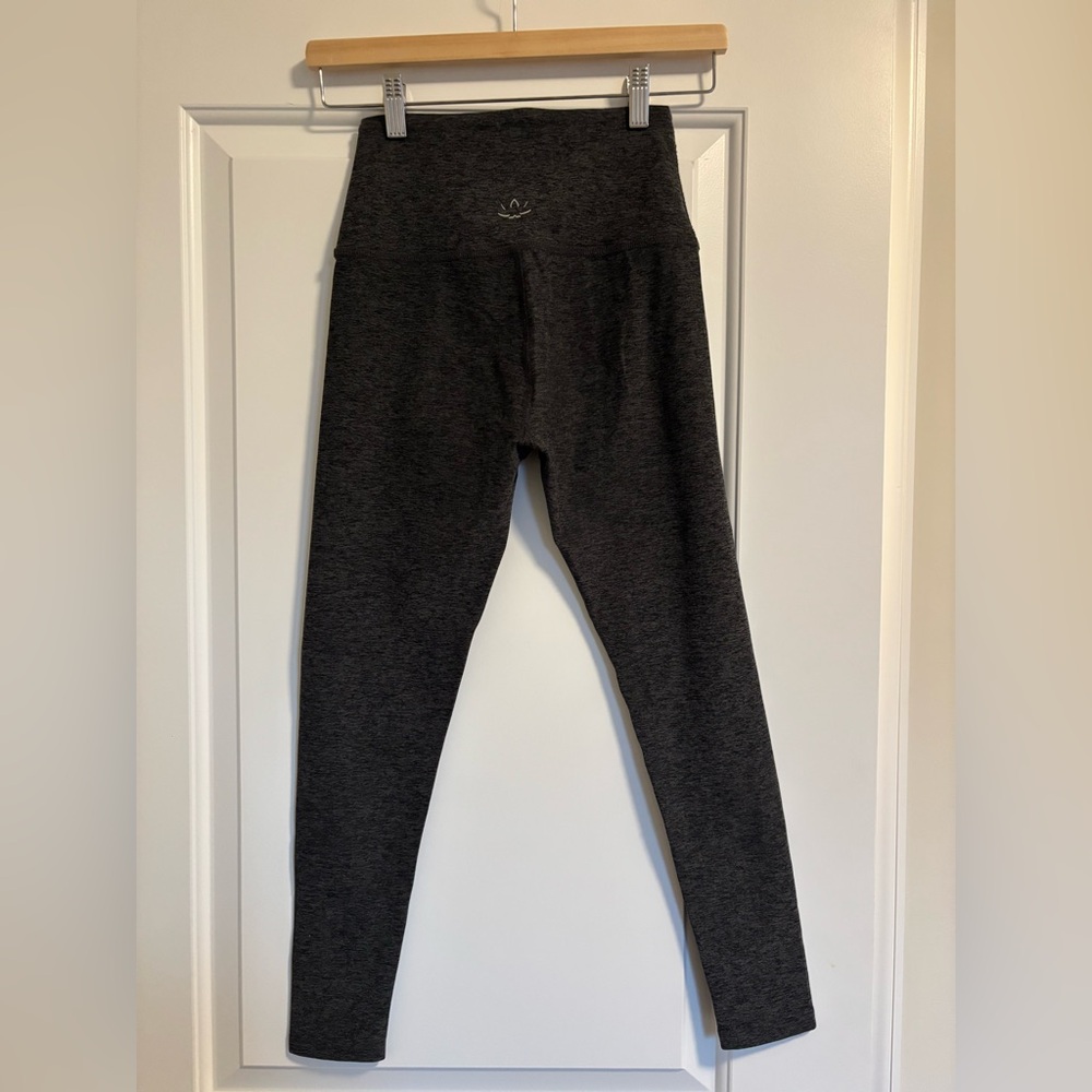 Beyond Yoga Heather Charcoal Black Leggings S